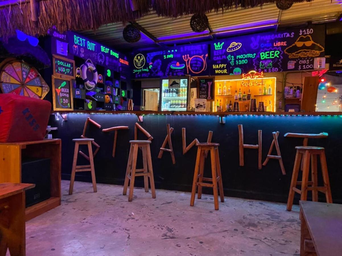 Straw Hat Hostel & Rooftop Bar Tulum Exterior photo